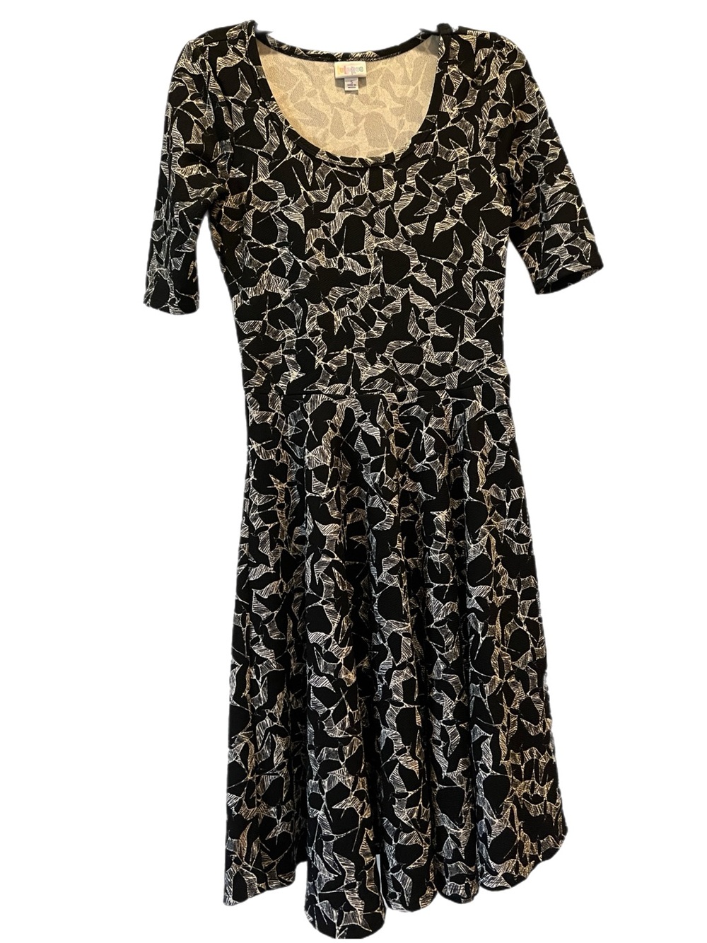 LuLaRoe ‘Nicole’ - Birds In Flight - Bkack & White - Fit -n -Flare - Size S